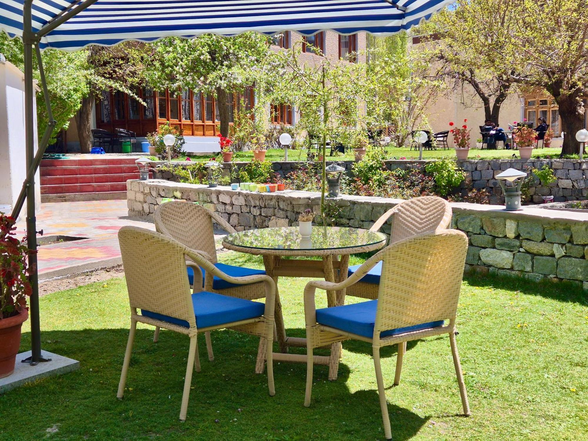 Hotel Palam Hills Leh Exterior photo